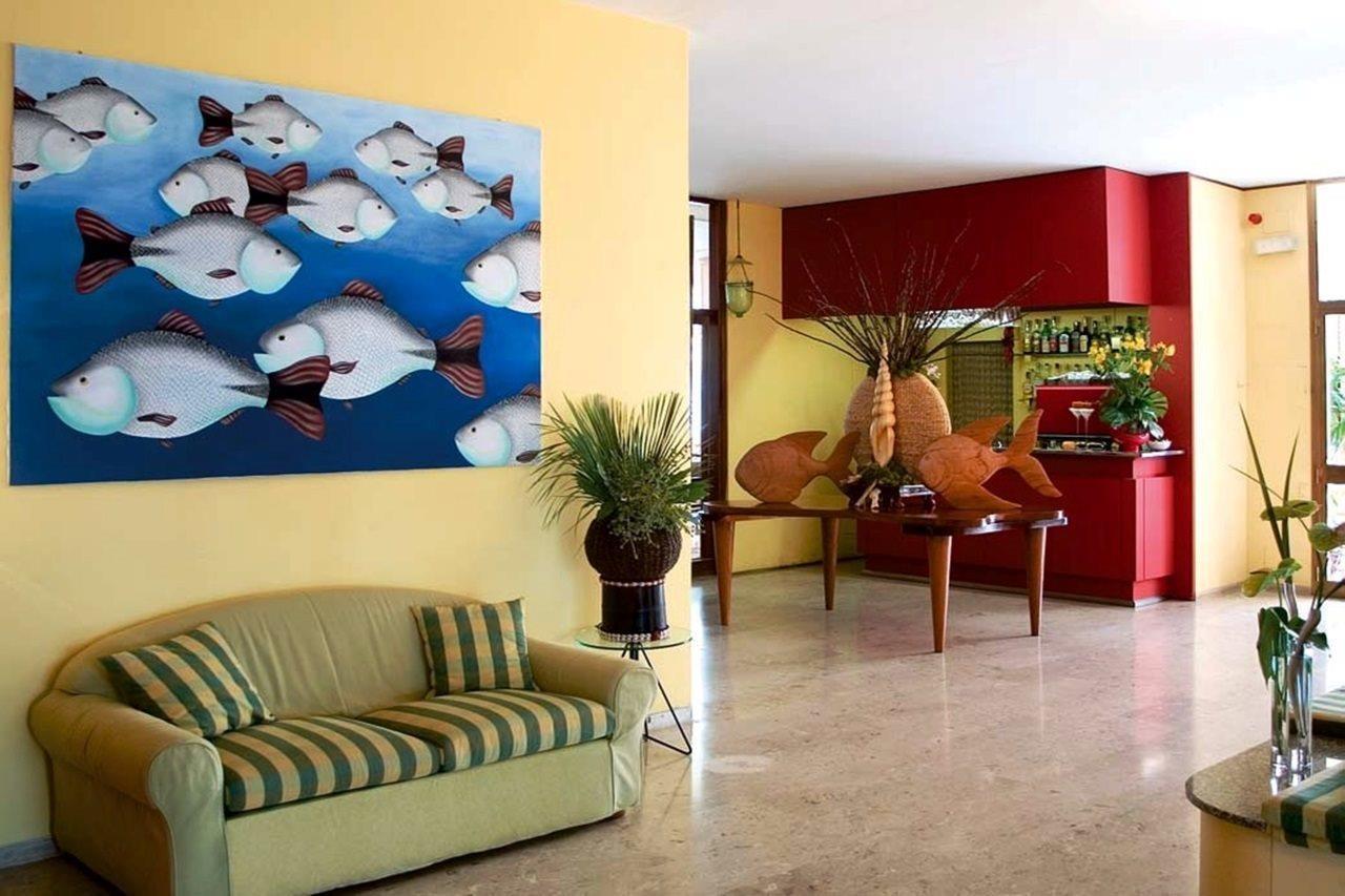 Hotel Danieli Бібіоне Екстер'єр фото